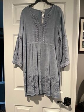Tommy Bahama Light Blue Eyelet V-Neck Midi Dress